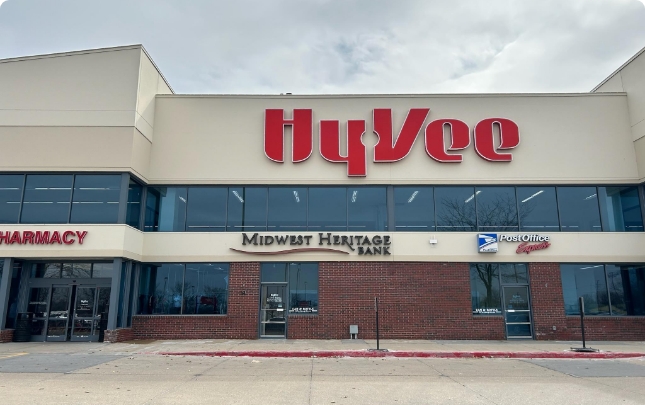 Our West Lakes Hy-Vee Branch | Midwest Heritage