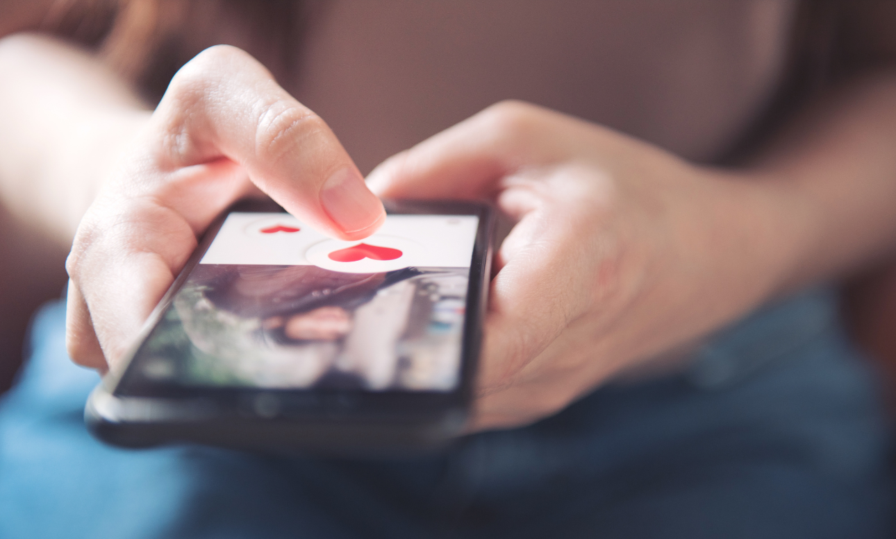 When Romance Turns Risky: Staying Financially Safe This Valentine’s Day